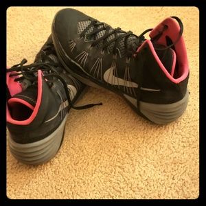 NIKE HYPERDUNKS